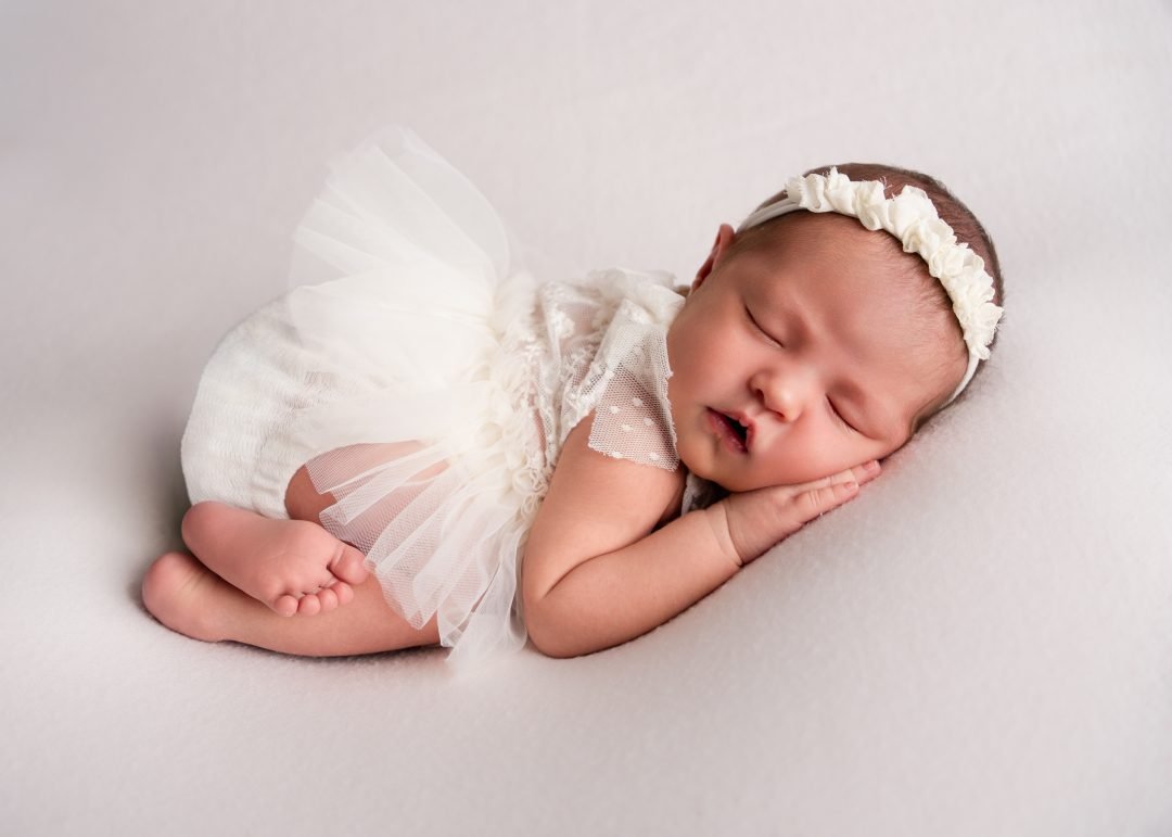 Sesión de fotos newborn de recién nacido en Culiacán, por Liz Limón Photo